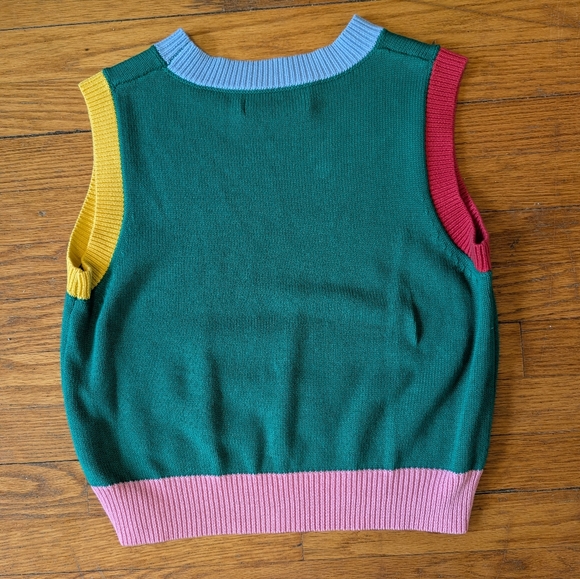 Quinn Sweater Vest In Colorblock From Lisa Says Gah - Picture 2 of 2